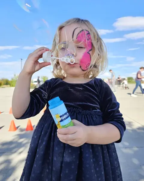 217 Blowing Bubbles Web